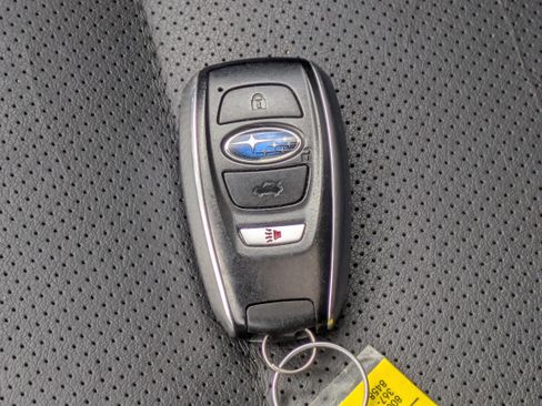 Used 2018 Subaru Outback 3.6R Limited w/ 50th Anniversary Edition image 29