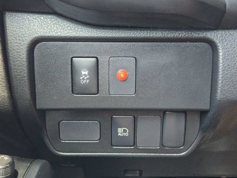 Used 2022 Toyota Tacoma SR RWD image 23