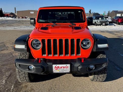 Used 2020 Jeep Gladiator Rubicon AWD/4WD image 2