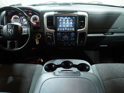 Used 2018 RAM 1500 Big Horn AWD/4WD image 14