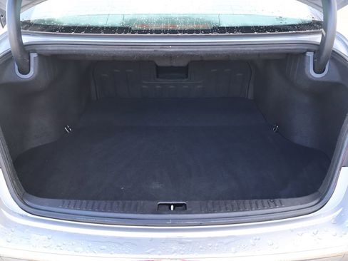 Used 2012 Hyundai Genesis 5.0 image 31