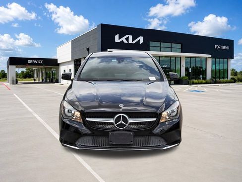 Used 2019 Mercedes-Benz CLA 250 4MATIC image 2
