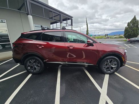 Used 2023 Kia Sportage SX Prestige image 4