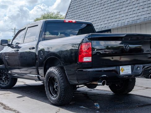 Used 2016 RAM 1500 Express w/ Popular Equipment Group AWD/4WD image 8