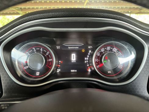 Used 2016 Dodge Challenger SXT Plus RWD image 15