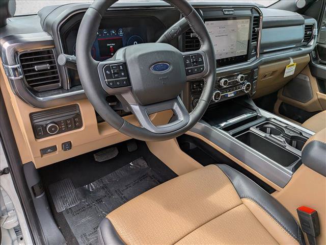 New 2025 Ford F250 4x4 Crew Cab Super Duty image 3