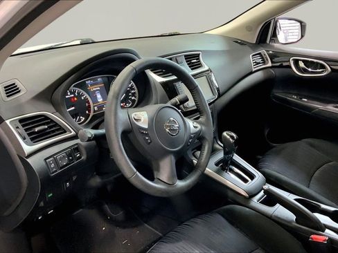 Used 2019 Nissan Sentra SV FWD image 12