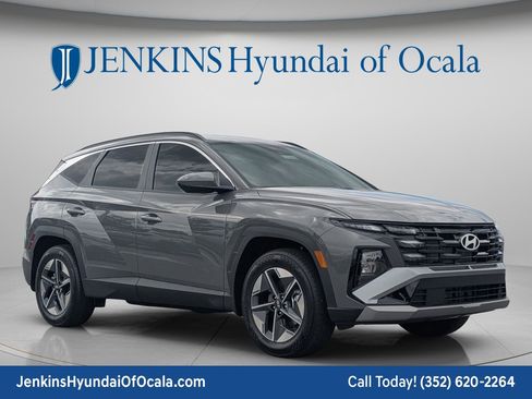 New 2026 Hyundai Tucson SEL FWD image 2