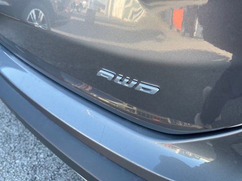 Used 2024 Ford Edge SEL image 20