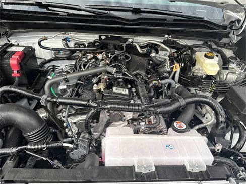 New 2025 Toyota Tacoma SR5 image 9