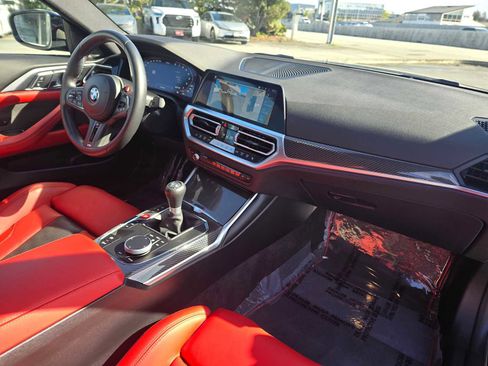 Used 2022 BMW M4 Coupe w/ M Carbon Exterior Package image 13