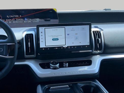 New 2026 Ford Expedition Active RWD image 6
