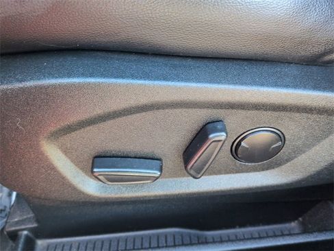 Used 2022 Ford Edge SEL w/ Convenience Package image 13