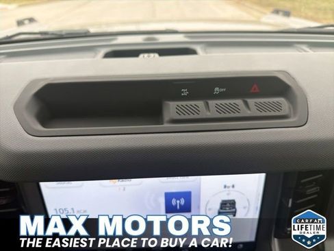 New 2025 Ford Bronco 4-Door image 34