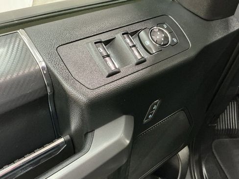 Used 2018 Ford F150 XLT w/ Equipment Group 302A Luxury image 15