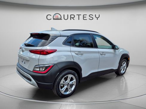 Certified 2022 Hyundai Kona SEL w/ Cargo Package FWD image 5