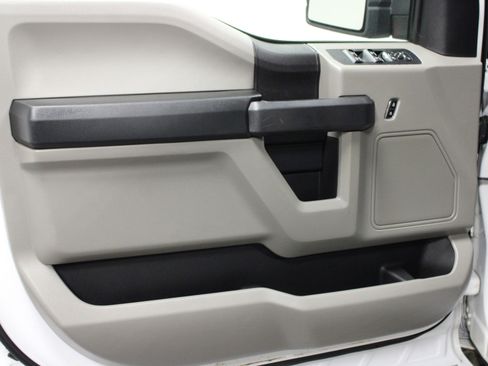 Used 2019 Ford F150 XL w/ Equipment Group 101A Mid image 11