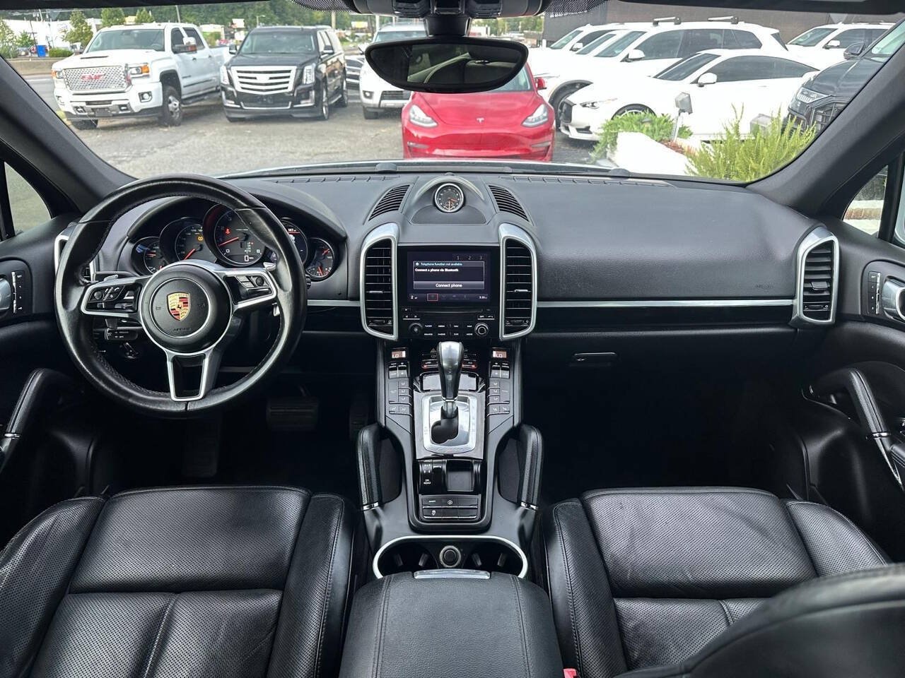 Used 2017 Porsche Cayenne Platinum Edition AWD/4WD image 16