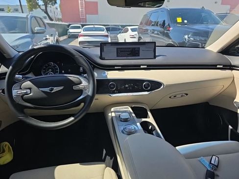 Used 2025 Genesis GV70 2.5T w/ Select Package image 41