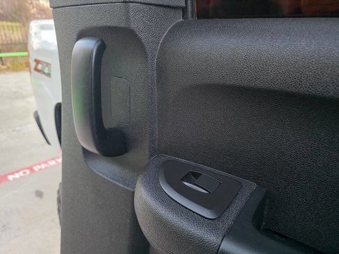 Used 2013 Chevrolet Silverado 1500 LT w/ All-Star Edition image 25