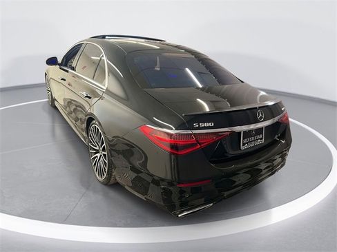 Certified 2022 Mercedes-Benz S 580 4MATIC Sedan image 6