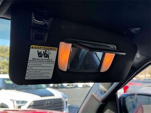 Used 2017 Toyota Tacoma TRD Sport image 29