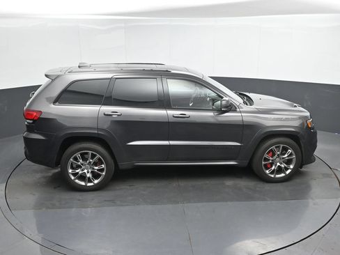 Used 2020 Jeep Grand Cherokee SRT AWD/4WD image 35