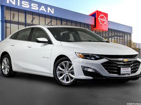 Used 2024 Chevrolet Malibu LT FWD image 1