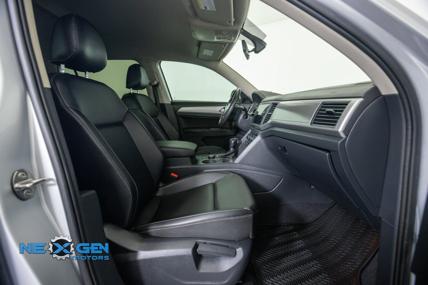 Used 2019 Volkswagen Atlas SE w/ Towing Package AWD/4WD image 43