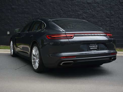 Certified 2019 Porsche Panamera 4 AWD/4WD image 3