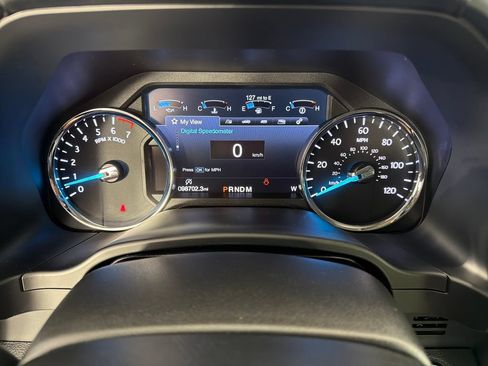 Used 2019 Ford Expedition Platinum AWD/4WD image 12