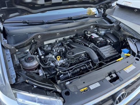 Used 2022 Volkswagen Taos SE image 36