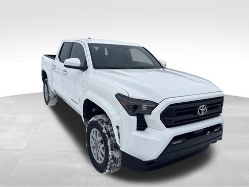 New 2026 Toyota Tacoma SR5 image 9