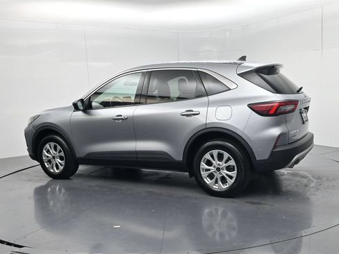 Used 2024 Ford Escape Active AWD/4WD image 5