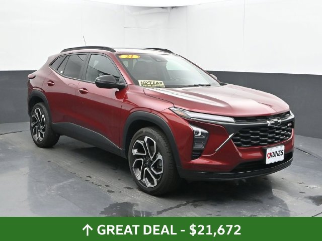Used 2024 Chevrolet Trax RS w/ Sunroof Package FWD image 7