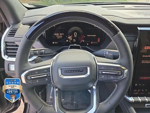 New 2026 GMC Acadia Denali w/ Super Cruise Package FWD image 23