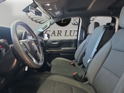 Used 2020 Chevrolet Silverado 1500 LT w/ Trailering Package image 9