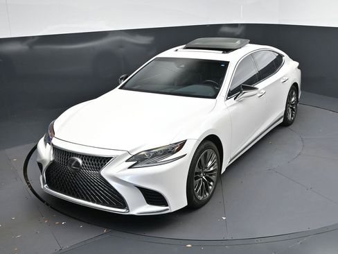 Used 2020 Lexus LS 500 w/ Interior Upgrade Package image 30