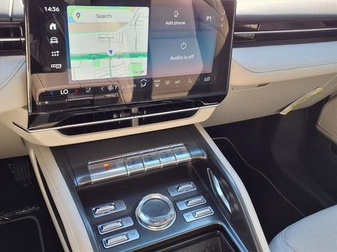 New 2026 Lincoln Nautilus Premier image 14