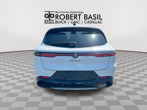 Used 2024 Alfa Romeo Tonale Ti AWD/4WD image 7