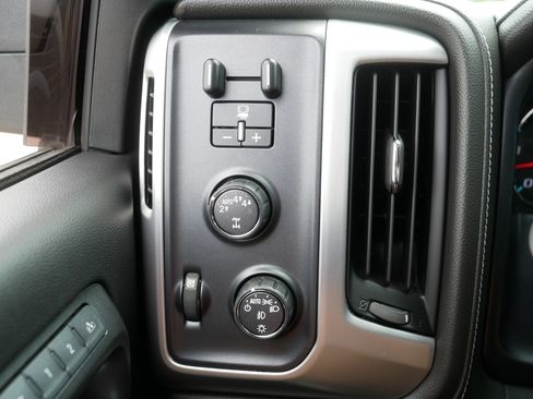 Used 2017 GMC Sierra 1500 SLT w/ SLT Premium Package AWD/4WD image 26