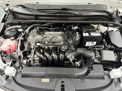 Used 2022 Toyota Corolla XLE image 9