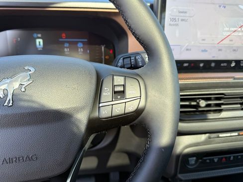 New 2026 Ford Bronco Sport Outer Banks w/ Outer Banks Tech Package+ AWD/4WD image 17
