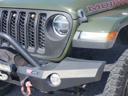 Used 2022 Jeep Gladiator Mojave w/ LED Lighting Group AWD/4WD image 6