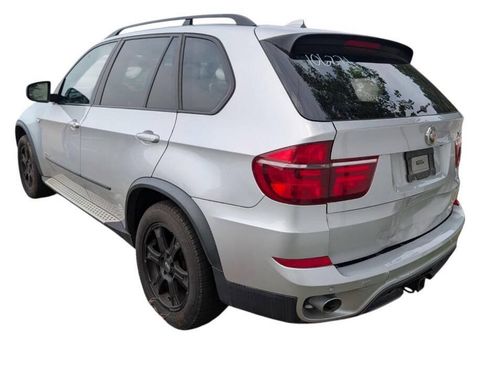 Used 2012 BMW X5 xDrive35d AWD/4WD image 3