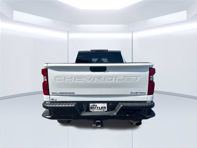 Used 2024 Chevrolet Silverado 2500 Custom w/ Custom Convenience Package AWD/4WD image 9