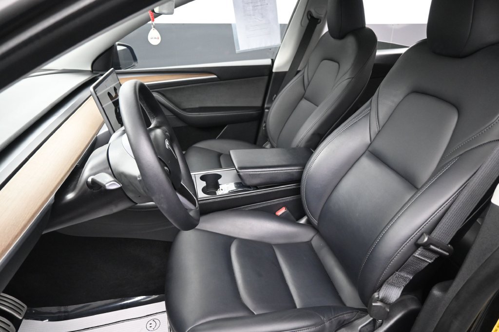 Used 2023 Tesla Model Y Performance AWD/4WD image 22
