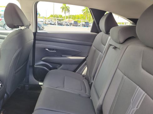 Used 2025 Hyundai Tucson SEL AWD/4WD image 10