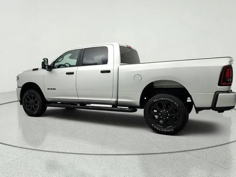 Used 2026 RAM 2500 Big Horn AWD/4WD image 7