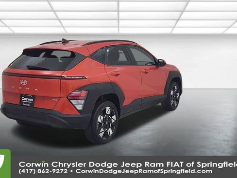 Used 2024 Hyundai Kona SEL image 14